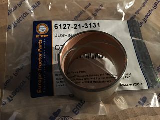 6127-21-3131: Втулка привода вентилятора